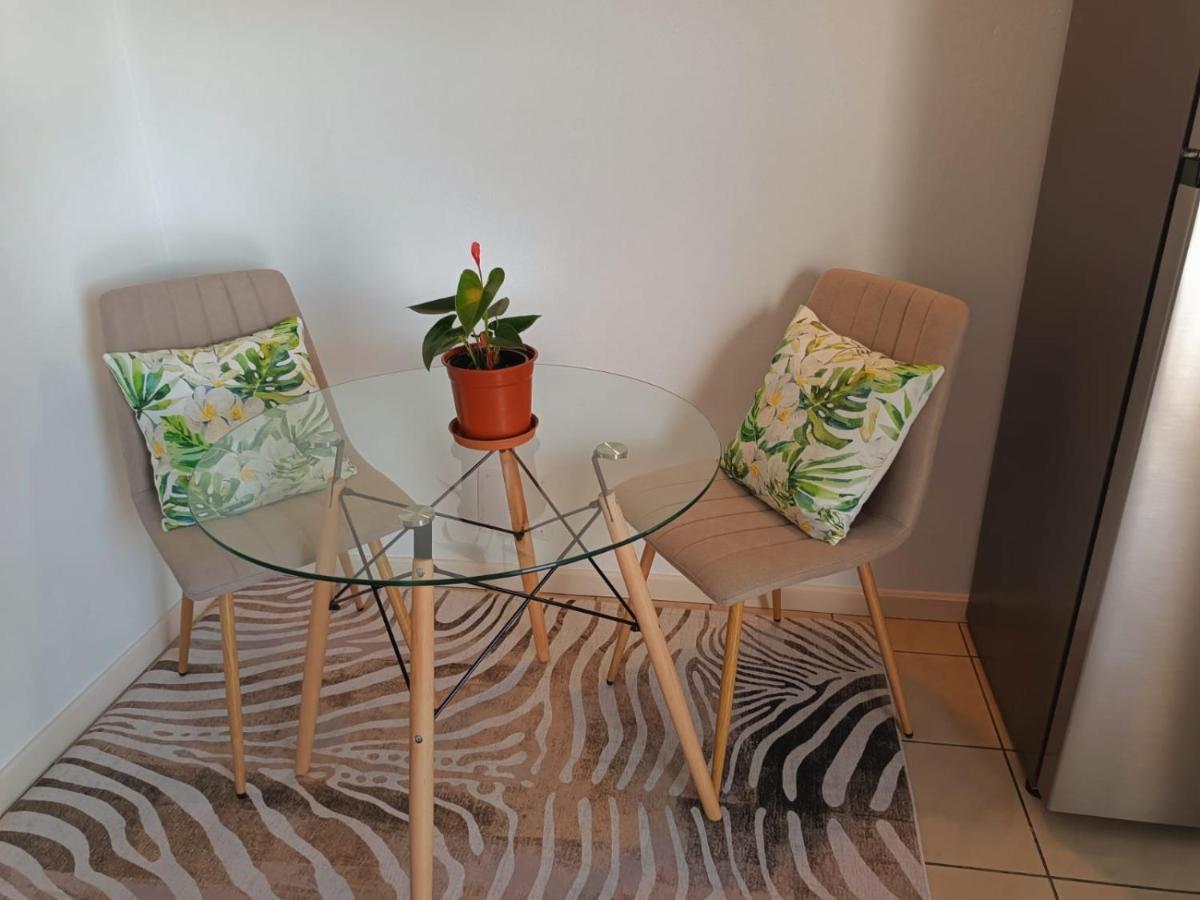 Cibuqueira Numero 7, Centre Ville, Vue Sur Mer , Plage A Pied Le Moule Exterior foto
